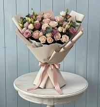 Букет цветов из:  Розы и Лизиантусы #REPLACE_PRED# Новой Ляде