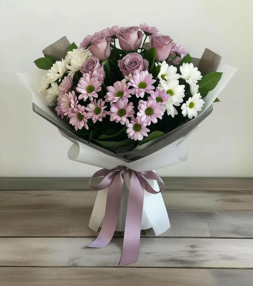 Букет цветов из: Хризантемы и Розы в Новой Ляде