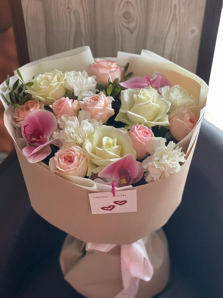 Букет цветов из: Орхидеи, Розы и Гвоздики в Новой Ляде