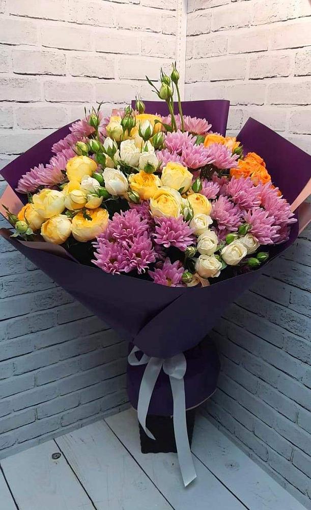 Букет цветов из: Хризантемы и Розы в Новой Ляде