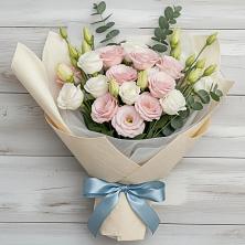 Букет цветов из:  Лизиантусы в Новой Ляде