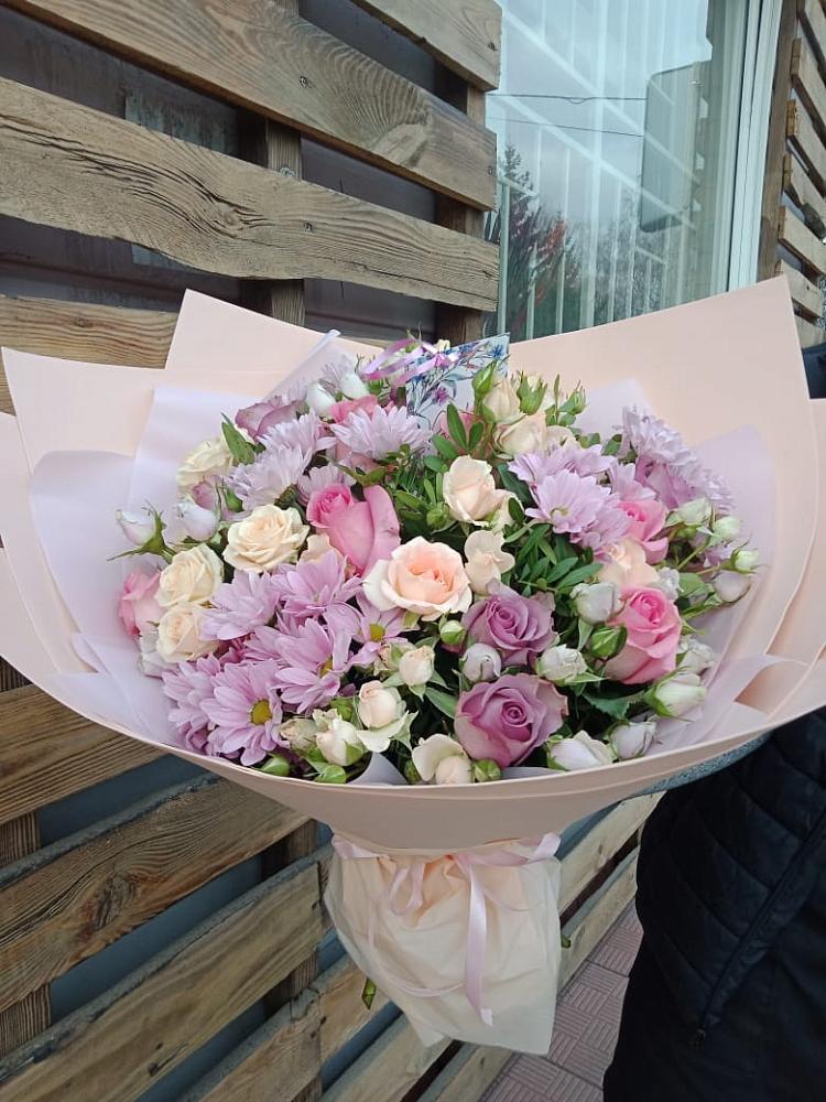 Букет цветов из: Розы и Хризантемы в Новой Ляде