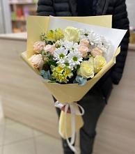 Букет цветов из:  Альстромерии, Розы и Хризантемы в Новой Ляде