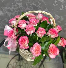 Цветочная композиция из Розы в корзине в Новой Ляде