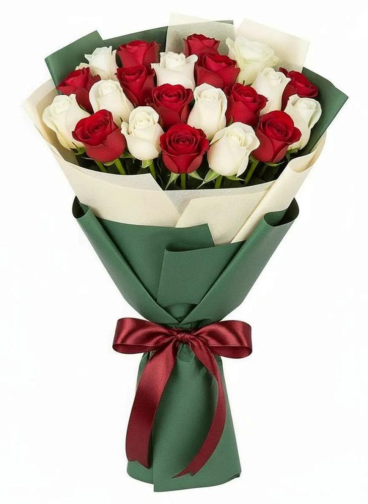 Букет Микс из красных и белых роз в Новой Ляде