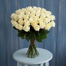 Букет 51 Белая роза Эдлесс Лав в Новой Ляде