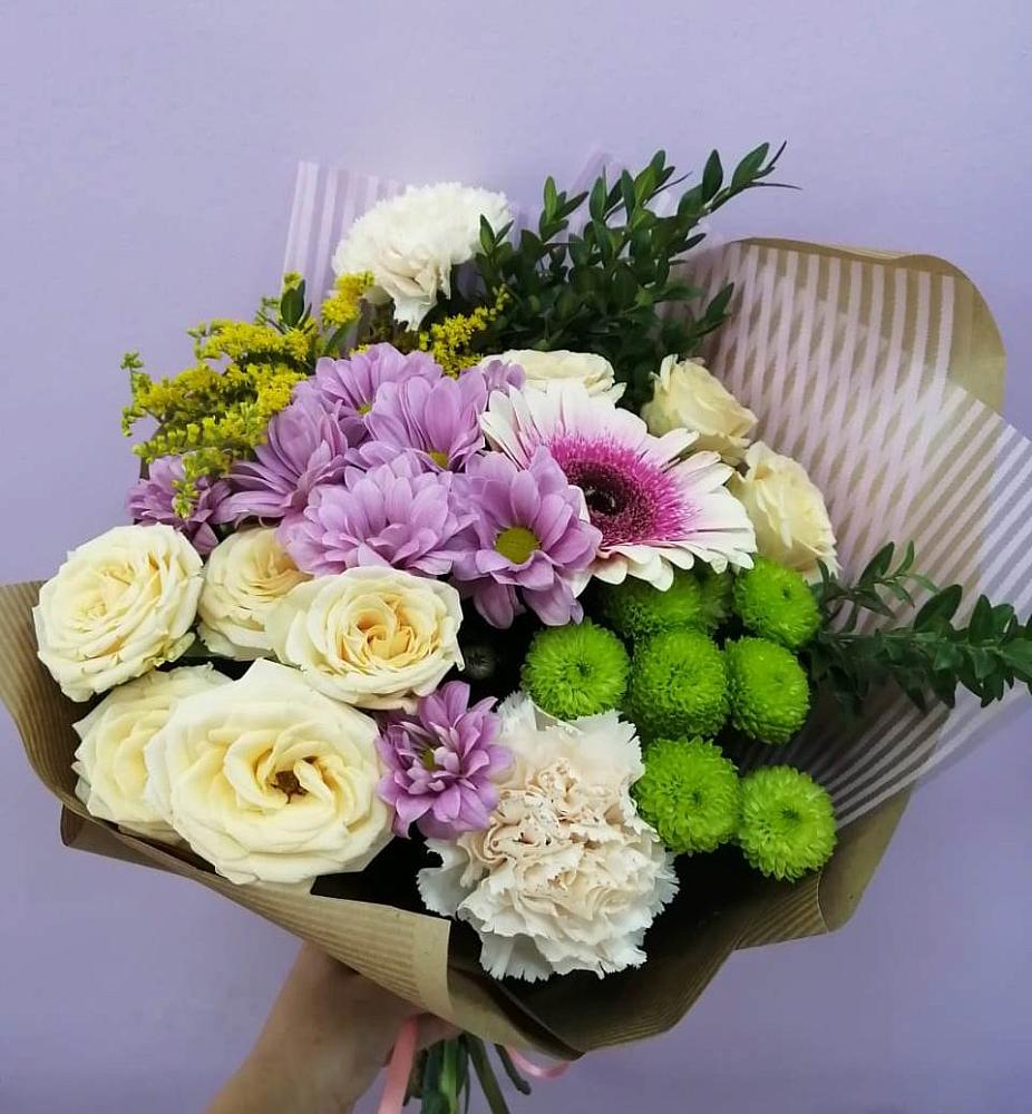 Букет цветов из: Хризантемы, Розы, Гвоздики и Герберы в Новой Ляде