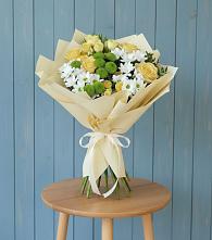 Букет цветов из:  Хризантемы и Розы в Новой Ляде