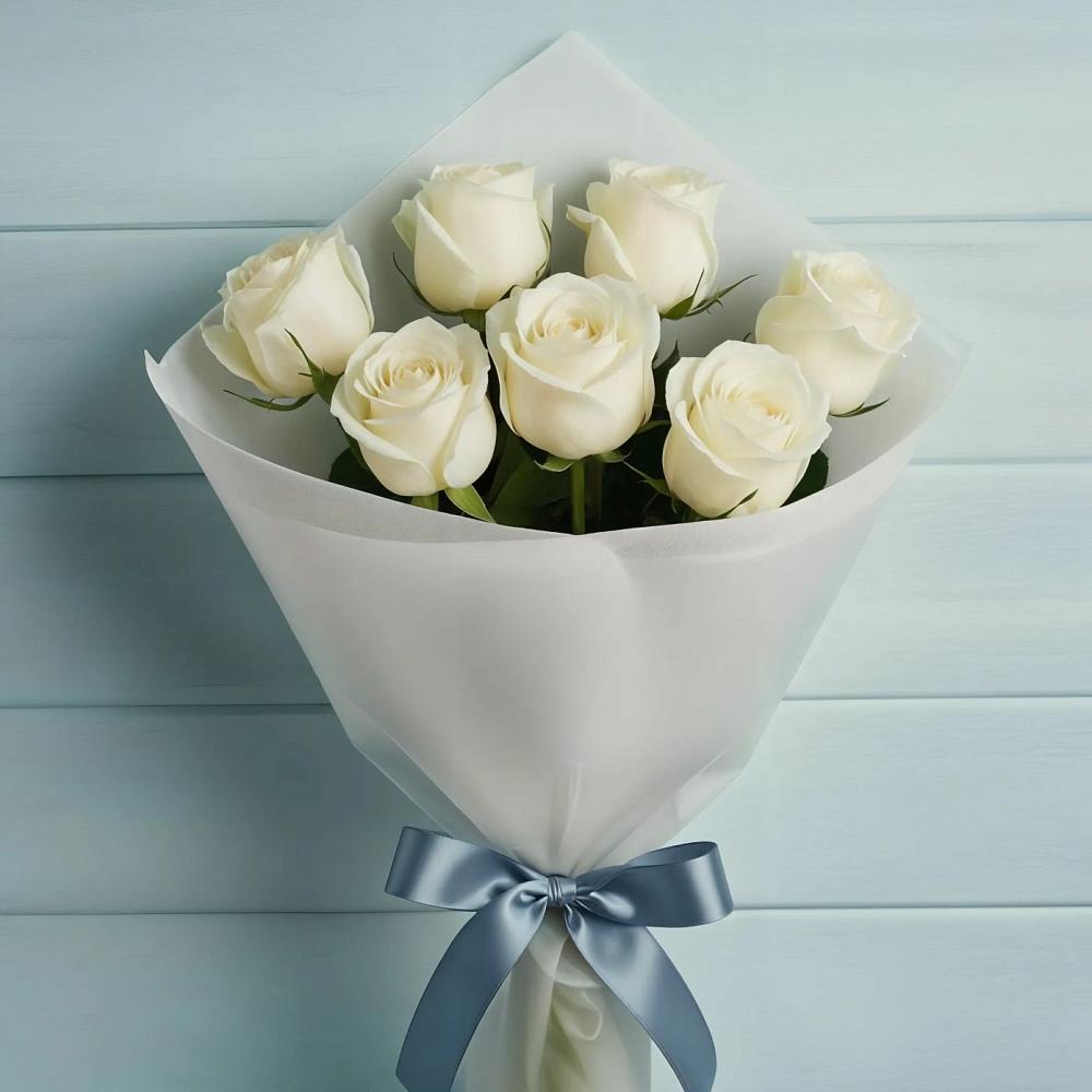 Букет 7 Белых роз Эдлесс Лав в Новой Ляде