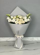 Букет цветов из:  Розы и Лизиантусы в Новой Ляде